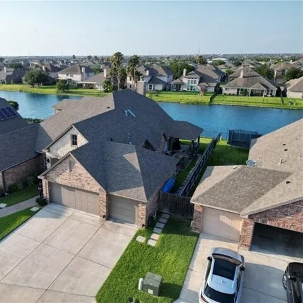 Image 2 - 13 Reserve Blvd, Corpus Christi, Texas, 78414 - House for sale