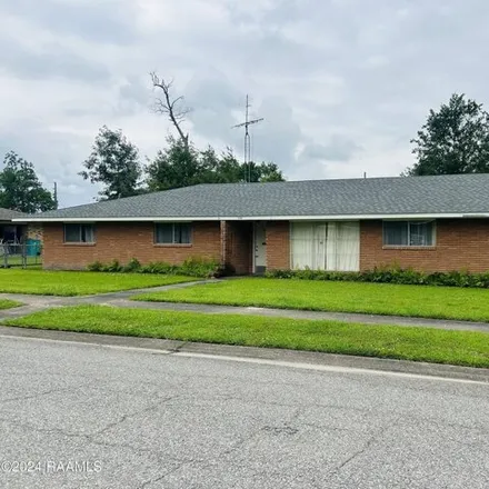 Buy this 3 bed house on 2025 Jasmine Drive in Opelousas, LA 70570