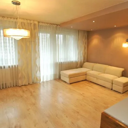 Image 2 - Nowowiejska 22, 25-532 Kielce, Poland - Apartment for rent