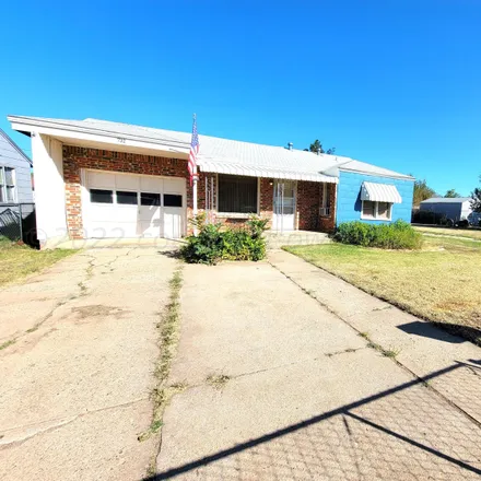 Image 2 - 724 North Nelson Street, Pampa, TX 79065, USA - House for sale