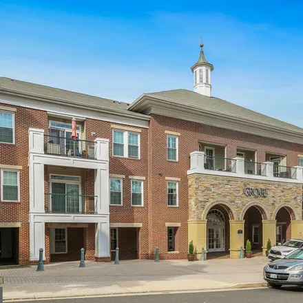 Buy this 2 bed condo on 2600 South Veitch Street in Arlington, VA 22206