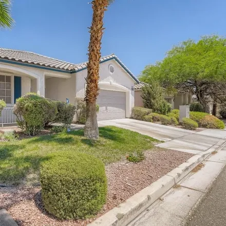 Image 2 - 10298 Queens Church Avenue, Summerlin South, NV 89135, USA - House for sale