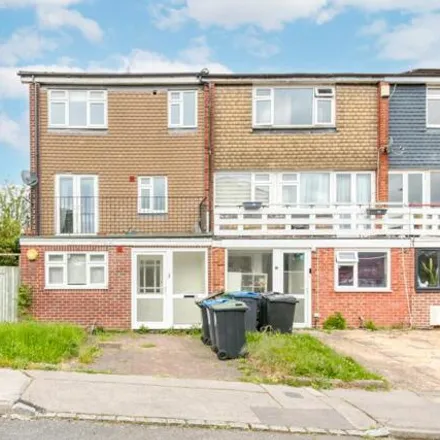 Buy this 4 bed house on Pittville Gardens in London, SE25 4DJ