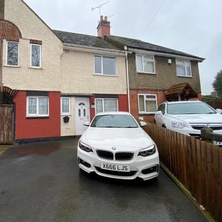 Buy this 3 bed townhouse on Paddiford Place in Nuneaton, CV10 8JJ