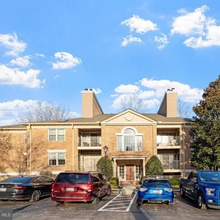 Buy this 2 bed condo on 14215 Quail Creek Way in Baltimore County, MD 21152
