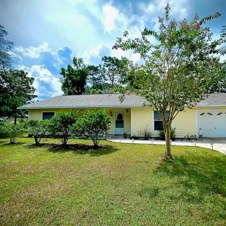 Buy this 3 bed house on 6084 West Rita Lane in Homosassa Springs, FL 34446
