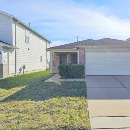 Rent this 3 bed house on 2724 Skyview Knoll Court in Houston, TX 77047