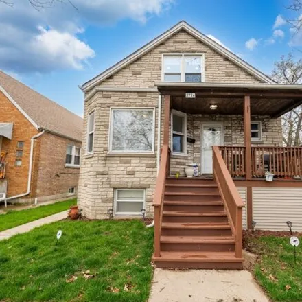 Rent this 4 bed house on 2724 North Meade Avenue in Chicago, IL 60630