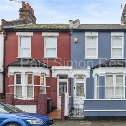 Buy this 3 bed townhouse on Chestnuts Primary School in La Rose Lane, London