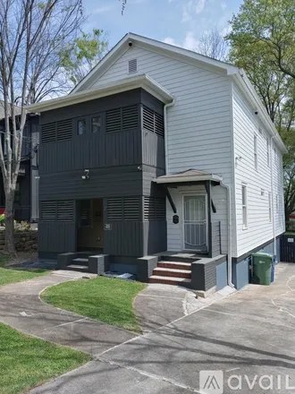 Rent this 3 bed duplex on 238 Wilbur Ave SE