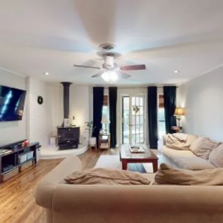 Buy this 3 bed apartment on 1517 Vera Cruz Street in Sea Isle Park, Memphis