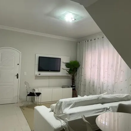 Buy this 3 bed house on Rua Anastácia in Jardim das Bandeiras, Osasco - SP