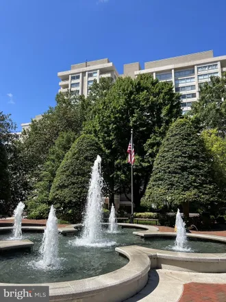 Image 3 - The Willoughby of Chevy Chase Condominium, North Building, 5500 Friendship Boulevard, Friendship Heights Village, Montgomery County, MD 20815, USA - Condo for sale