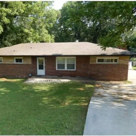 Buy this 3 bed house on 3587 Irwin Way in Columbus, GA 31906