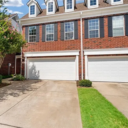 Image 2 - 6674 Federeal Hall Street, Plano, TX 75023, USA - Townhouse for sale