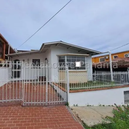 Buy this 3 bed house on Calle 37 vista verde in Distrito San Miguelito, Panama City