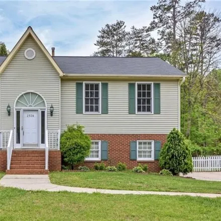Buy this 3 bed house on 2536 White Fence Way in High Point, NC 27265