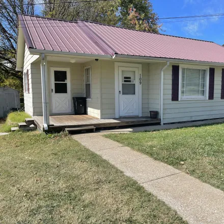 Buy this 2 bed house on 109 Chestnut Street in Greeneville, TN 37745
