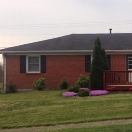 Rent this 3 bed house on 277 Longview Drive in Nicholasville, KY 40356