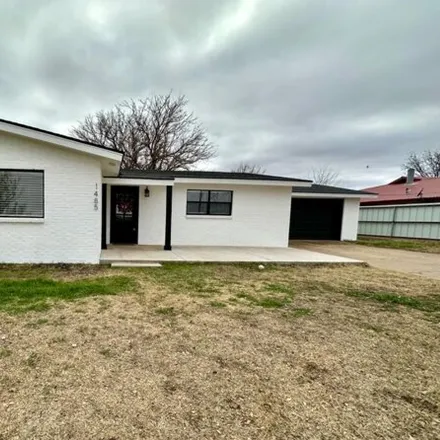 Buy this 3 bed house on 1488 West Ellis Street in Hockley County, TX 79336