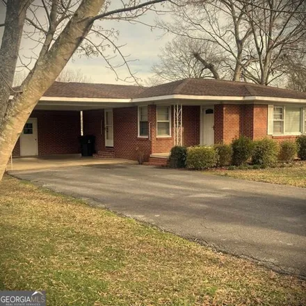 Buy this 3 bed house on 332 Auburn Street in Centre, Cherokee County