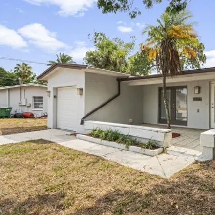 Image 2 - 4504 S Cameron Ave, Tampa, Florida, 33611 - House for sale