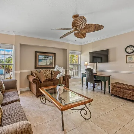 Rent this 2 bed condo on Sarasota