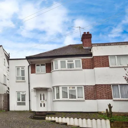 Rent this 5 bed duplex on Colnedale Road in Harefield Road, London