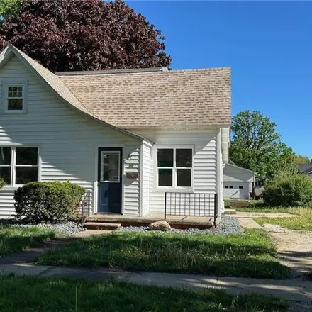 Buy this 2 bed house on 339 Northeast Hayes Street in Greenfield, IA 50849