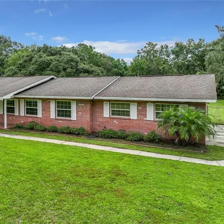 Buy this 3 bed house on 3102 Forest Drive in Polk County, FL 33811