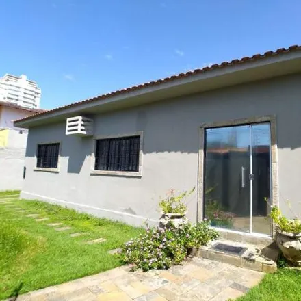 Rent this 4 bed house on Rua Presidente Washington Luís in Quilombo, Cuiabá - MT