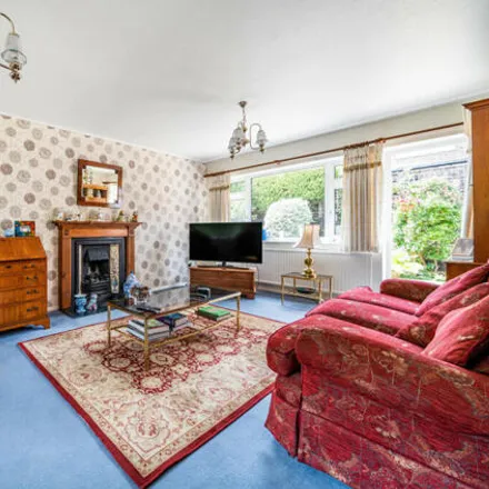 Image 5 - Bepton Close, Midhurst, West Sussex, Gu29 - House for sale