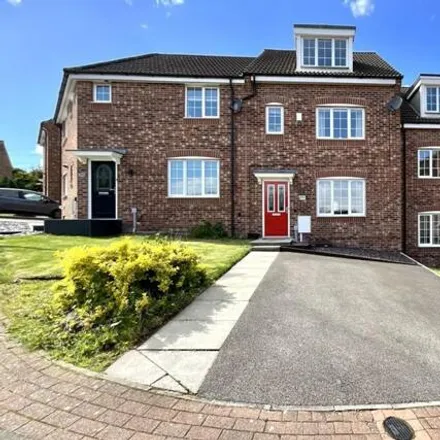 Buy this 4 bed townhouse on Woodhouse Lane in Sheffield, S20 1DE