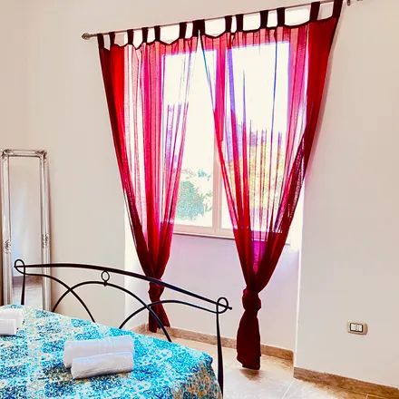 Rent this 2 bed house on Via Guglielmo Marconi in 71, 07034 Sòssu/Sorso SS