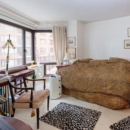 Image 4 - 431 East 53rd Street, New York, NY 10022, USA - Townhouse for sale