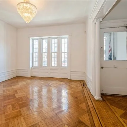Image 3 - 298 Brooklyn Ave Apt A, New York, 11213 - Townhouse for sale