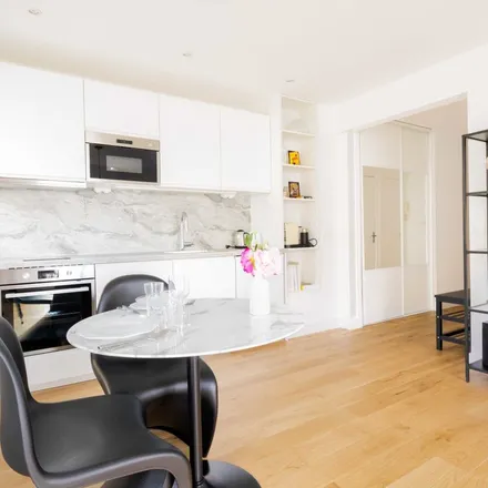 Rent this 2 bed apartment on 8 Rue Dupleix in 75015 Paris, France