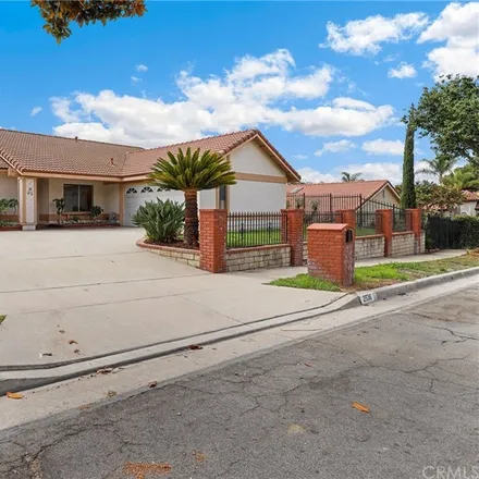 Image 1 - 2528 Greenhill Drive, Fullerton, CA 92833, USA - House for sale