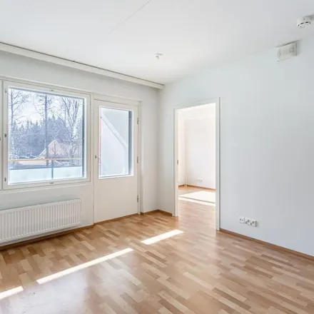 Rent this 2 bed apartment on Tapulikatu 32 in 04200 Kerava, Finland