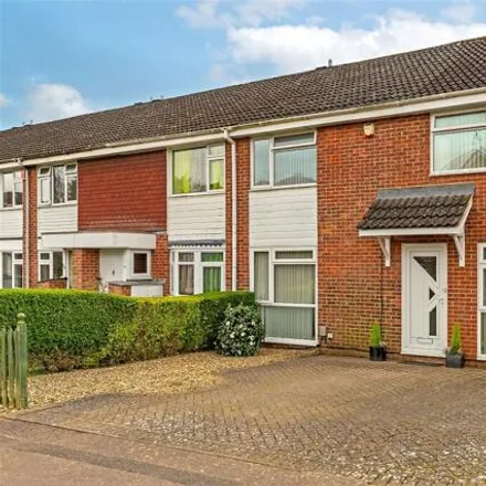 Buy this 3 bed townhouse on Orchard Way in Old Knebworth, SG3 6BU