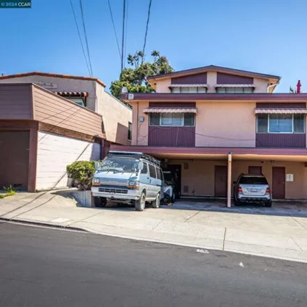 Buy this 7 bed house on 935 Pierce Street in Albany, CA 94850