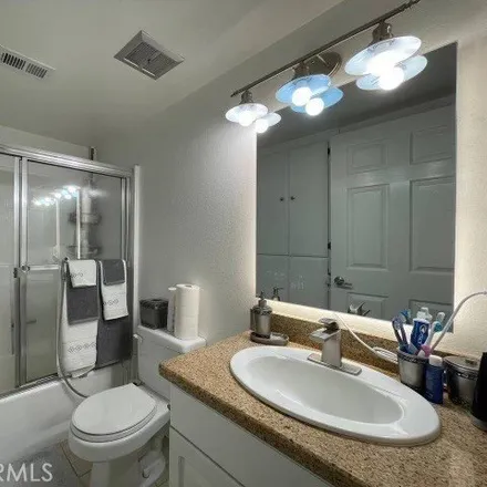 Image 7 - Julianna Lane, Los Angeles, CA 91364, USA - Condo for sale