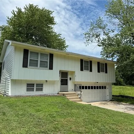 Buy this 3 bed house on 713 E Culton St in Warrensburg, Missouri