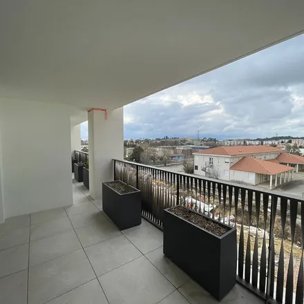 Rent this 3 bed apartment on 326 Rue Jean-Baptiste Poquelin dit Molière in 34070 Montpellier, France
