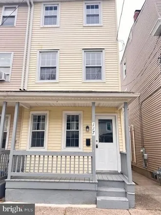 Buy this 4 bed house on 127 East Federal Street in Farnerville, Burlington City