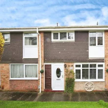 Buy this 3 bed townhouse on Devon Road in Luton, LU2 0RU