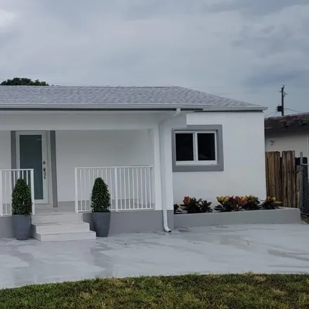 Buy this 3 bed house on 290 East 38th Street in Hialeah Trailer Park, Hialeah