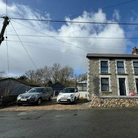Image 1 - Oakfield Road, Twyn, SA18 1JH, United Kingdom - House for sale