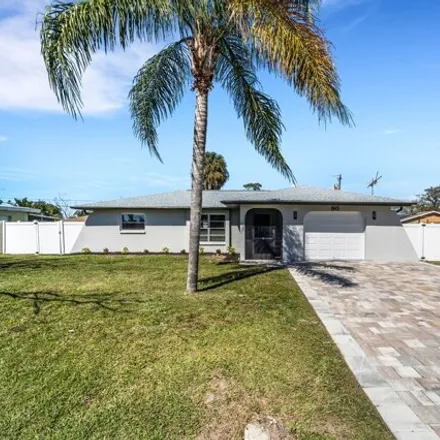 Buy this 2 bed house on 36 Coral Road in Sarasota County, FL 34293
