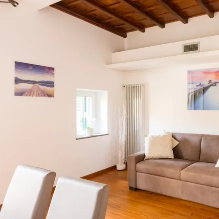 Image 2 - Via dell'Arco di San Calisto, 44, 00120 Rome RM, Italy - Apartment for rent
